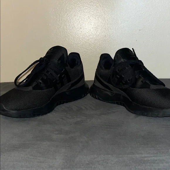 Adidas All Black Running Sneakers US Size 5 - Picture 5 of 6